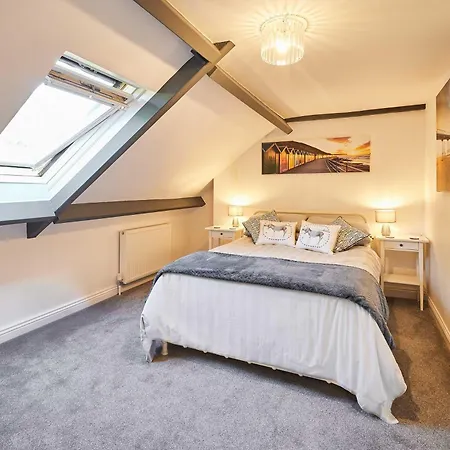 Apartman Host & -the Captain's Loft Whitby
