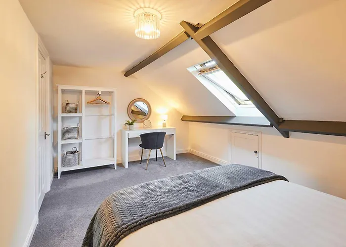 Apartman Host & -the Captain's Loft Whitby