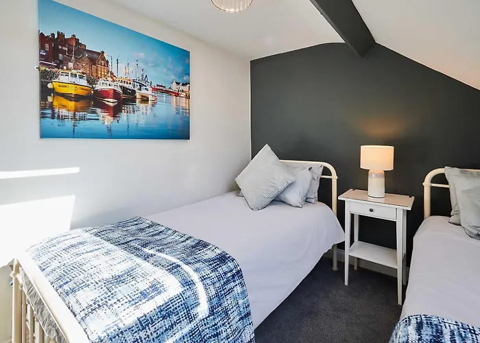 Apartman Host & -the Captain's Loft *